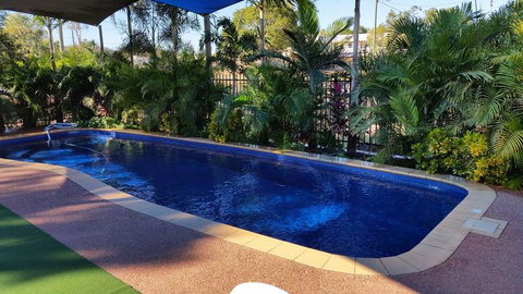 Leichhardt Accommodation–Function Centre - E Caravan Parks 0