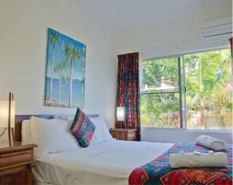 Villa Marine Cairns Beach Self Contained Holiday Apartments - E Caravan Parks 3
