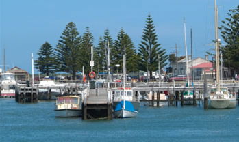 Angler's Arms Port Albert - E Caravan Parks 5