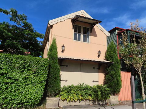 Maison De May Bed & Breakfast - E Caravan Parks 8