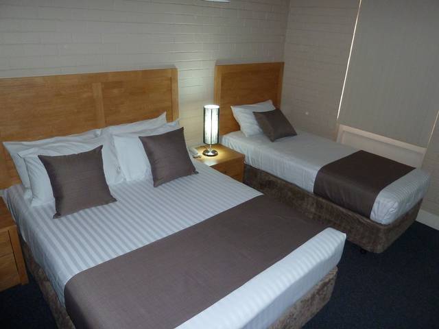  E Caravan Parks