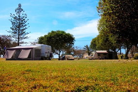 Book Elliott Heads Accommodation Vacations E Caravan Parks E Caravan Parks