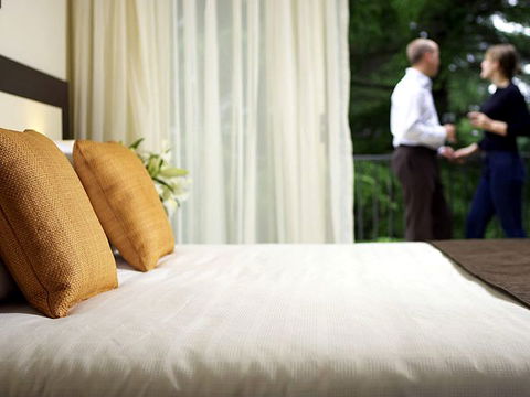 Falls Mountain Retreat - E Caravan Parks 1