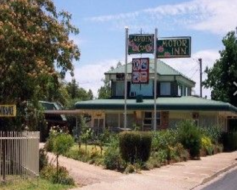 Garden Court Motor Inn - E Caravan Parks 0