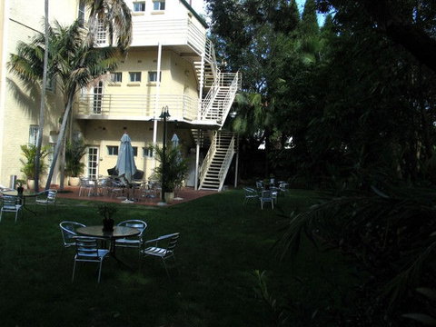 Glenferrie Lodge - E Caravan Parks 1