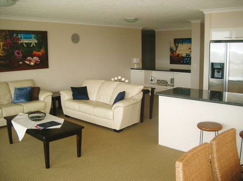 Golden Sands On Main Beach - E Caravan Parks 4