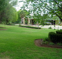 Golfview Motor Inn - E Caravan Parks