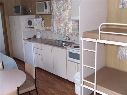Grenfell Caravan Park - E Caravan Parks 2