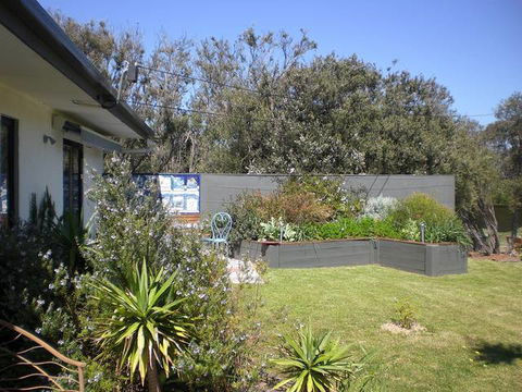 Harmony Bed And Breakfast - E Caravan Parks 4