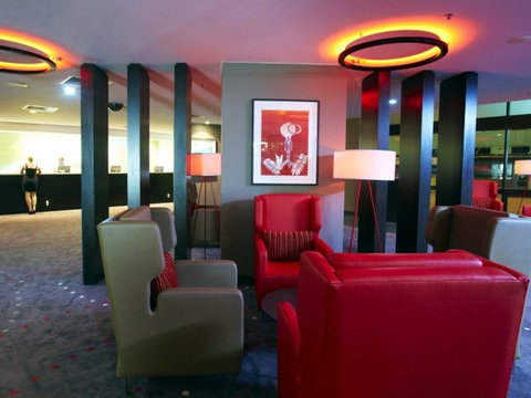 Holiday Inn Townsville - E Caravan Parks 0