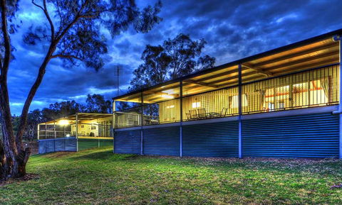 Inland Waters Holiday Park Mookerawa Waters - E Caravan Parks 1