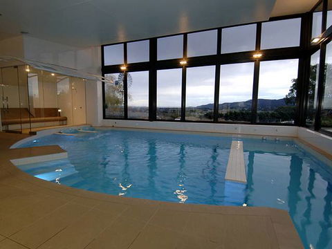 Inland Waters Holiday Parks Lake Keepit - E Caravan Parks 2