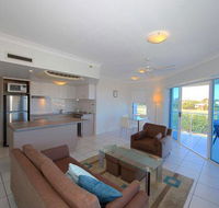 Koola Beach Apartments Bargara - E Caravan Parks