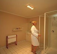 Lagoon Pocket Bed  Breakfast - E Caravan Parks