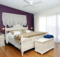 Lavender House BB - E Caravan Parks