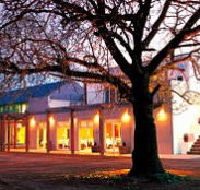 Lindenwarrah Hotel  Restaurant - E Caravan Parks
