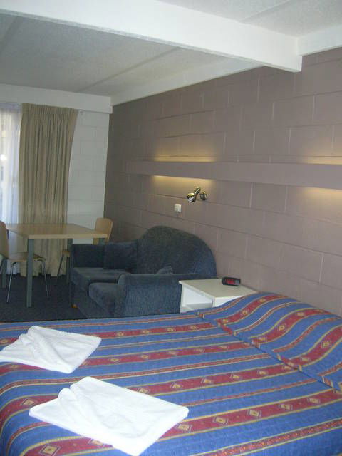 Mayfair Motel - E Caravan Parks 0