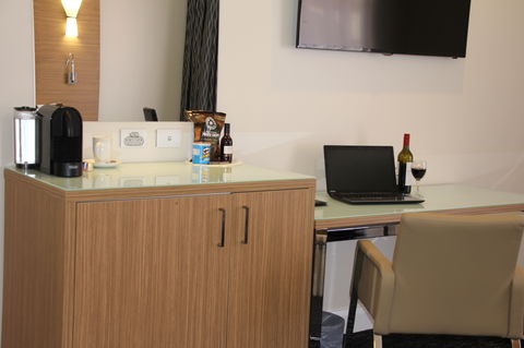 Mercure Goulburn - E Caravan Parks 3