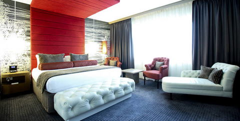 Mercure Sydney Liverpool - E Caravan Parks 0