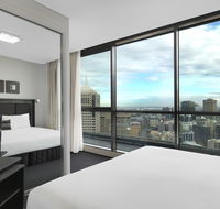 Meriton Serviced Apartments - Campbell Street - E Caravan Parks