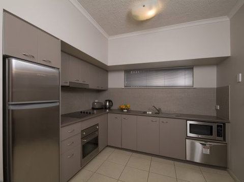 Southern Cross Atrium Apartments - E Caravan Parks 10