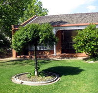 Millie Accommodation - E Caravan Parks