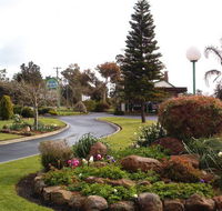 Mount Barker Valley Views Motel and Chalets - E Caravan Parks