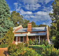 Mundaring Weir Hotel - E Caravan Parks