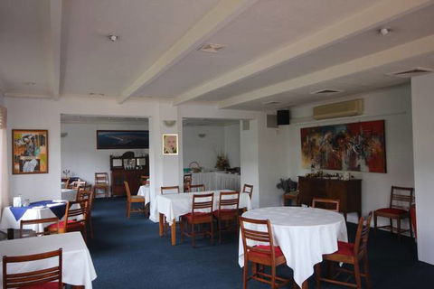 Normandie Inn & Function Centre - E Caravan Parks 2