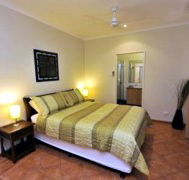 Ochre Moon BB - E Caravan Parks