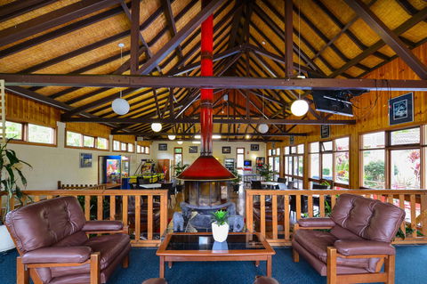 Pacific Palms Resort - E Caravan Parks 0