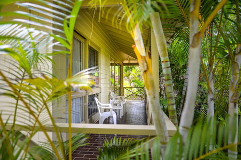 Pacific Palms Resort - E Caravan Parks 5