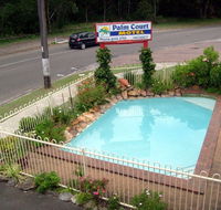 Palm Court Motel - E Caravan Parks
