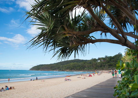 Palm Court Noosa - E Caravan Parks 0