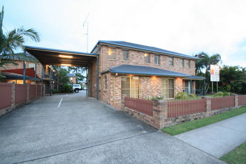 Park Beach Resort Motel - E Caravan Parks 0