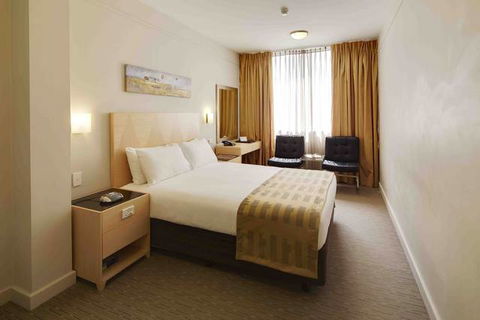 Quality Hotel Ambassador Perth - E Caravan Parks 6