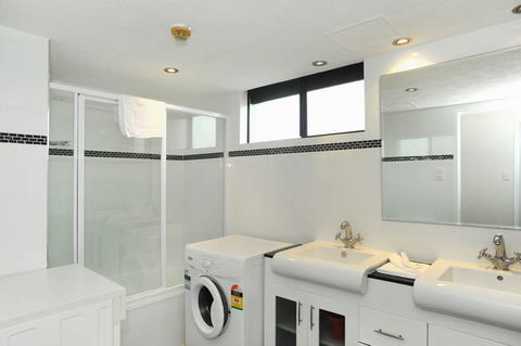 Princess Palm Resort - E Caravan Parks 7