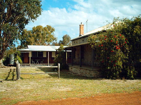 Quaalup Homestead Wilderness Retreat - E Caravan Parks 0