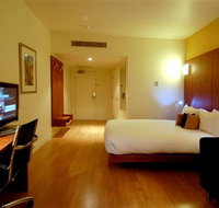 Ramada Encore - E Caravan Parks