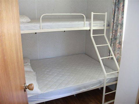 Riverview Caravan Park - E Caravan Parks 3