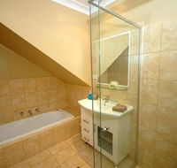 Rosewood Guesthouse - E Caravan Parks