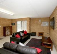 Salmon Apartment - E Caravan Parks