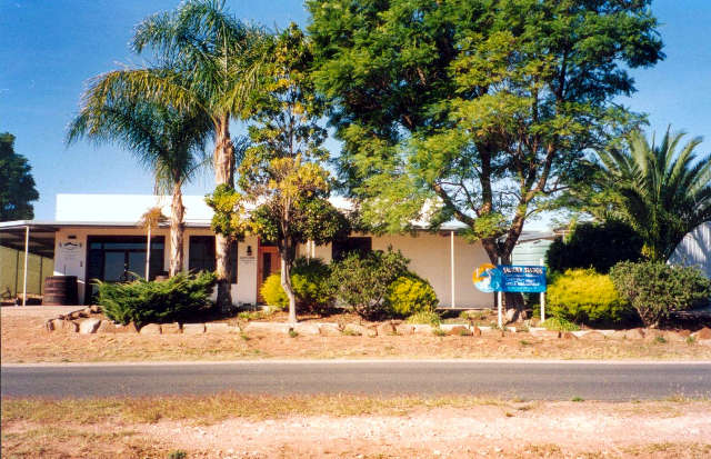Blanchetown SA E Caravan Parks