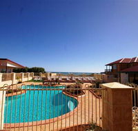 Seaspray Beach Holiday Park - E Caravan Parks