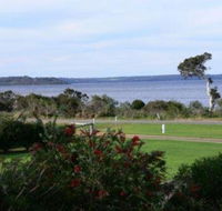 Spring Bay Villas - E Caravan Parks