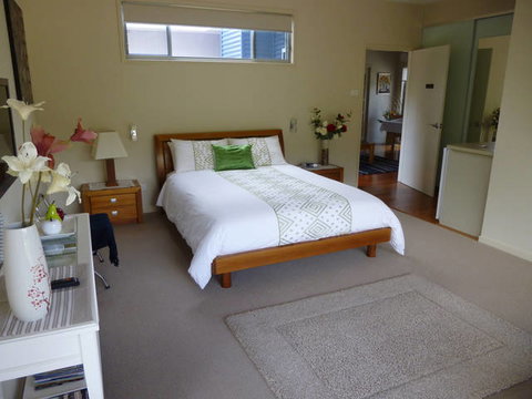 Sunrise Bed & Breakfast - E Caravan Parks 0
