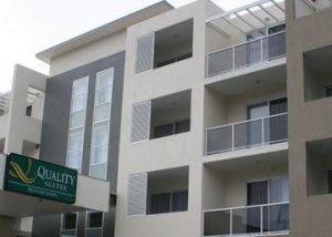 Quality Suites Pioneer Sands - E Caravan Parks 10