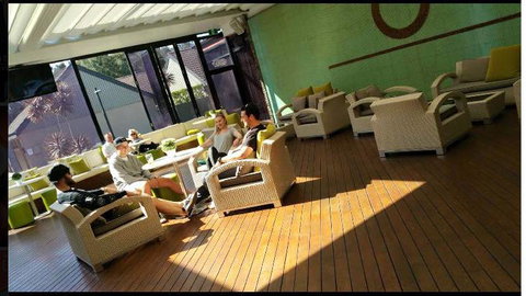 Towradgi Beach Hotel - E Caravan Parks 0