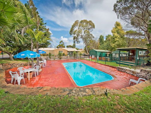 Acclaim Pine Grove Holiday Park - E Caravan Parks 8