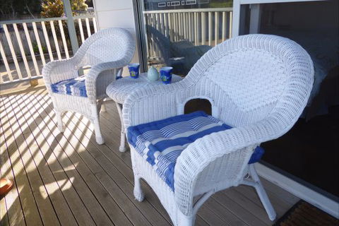 Apollo Bay Bed And Breakfast - E Caravan Parks 12
